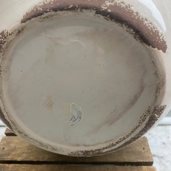 Rustic Belle Jardiniere White Ceramic Bowl by AAA Imports - Picture 6 of 6